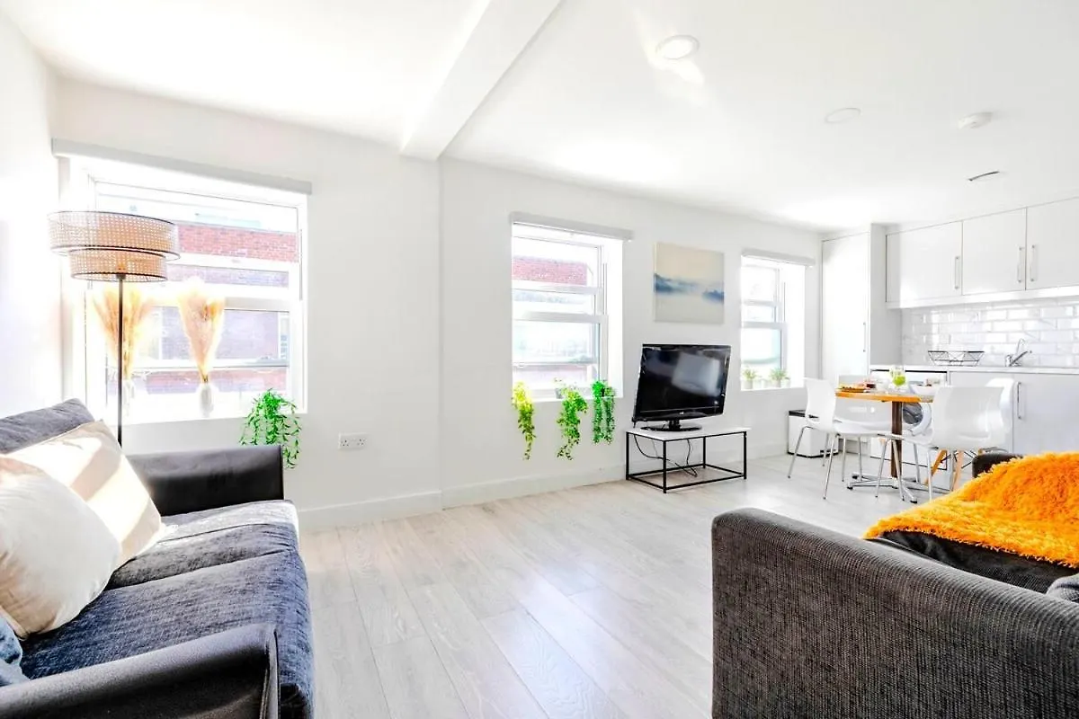 1 Bed Flat - Shoreditch London